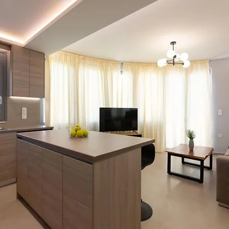 Tsatos Luxury Apartamento *