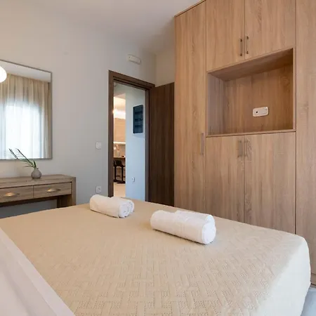 Apartamento Tsatos Luxury Kremastí
