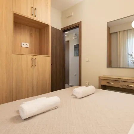 Tsatos Luxury Kremastí