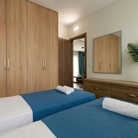 Tsatos Luxury * Kremastí