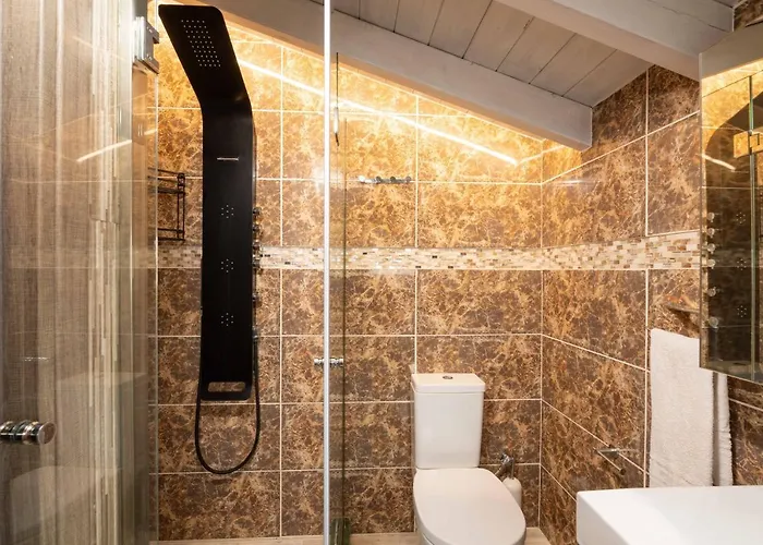 Tsatos Luxury * Kremastí