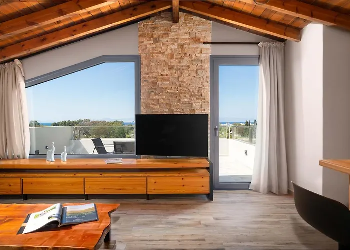 Tsatos Luxury Lägenhet Kremastí