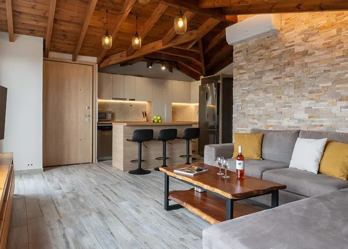 Tsatos Luxury Apartamento *