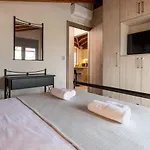 Tsatos Luxury