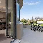 Tsatos Luxury Kremastí