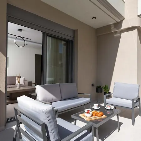 Appartement Tsatos Luxury Kremastí