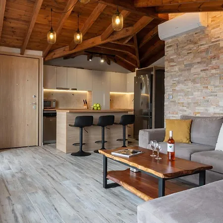 Tsatos Luxury Appartement *