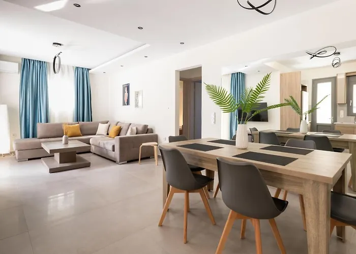 Tsatos Luxury *